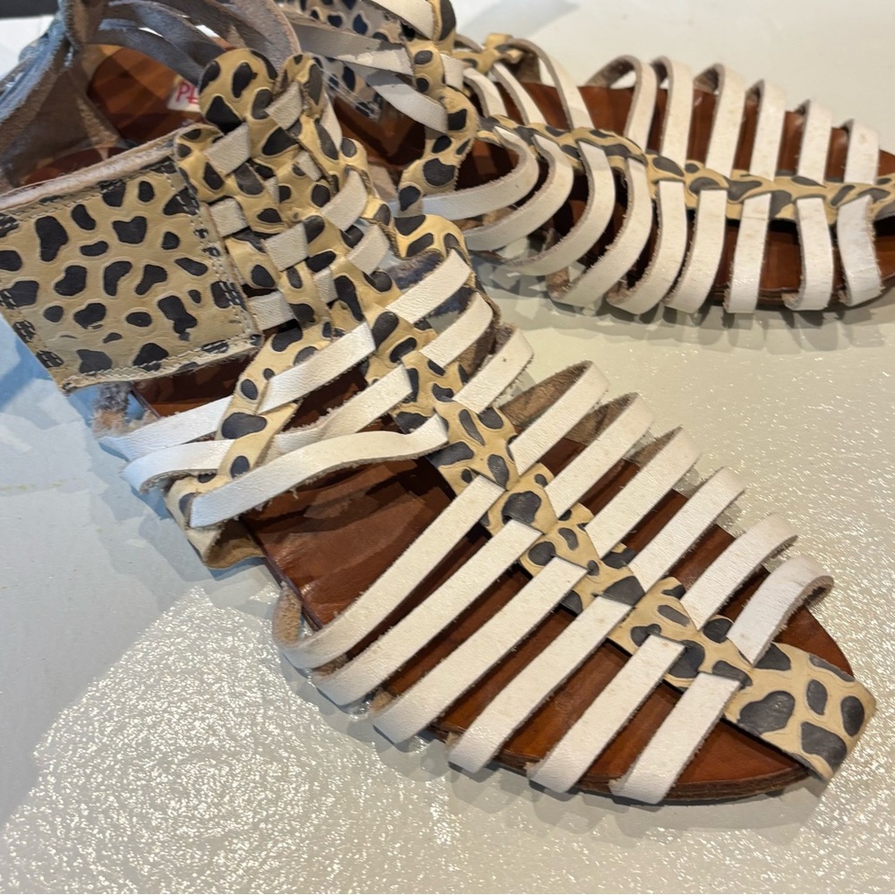 Pegabo Leather Gladiator Sandals (size 9)